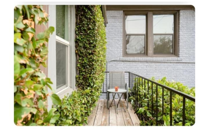 Appartamento Cozy Studio In The Downtown/Montrose Area Houston Esterno foto