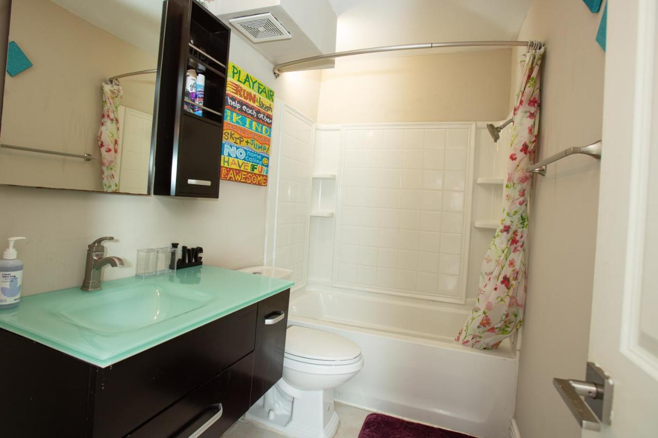 Appartamento Cozy Studio In The Downtown/Montrose Area Houston Esterno foto