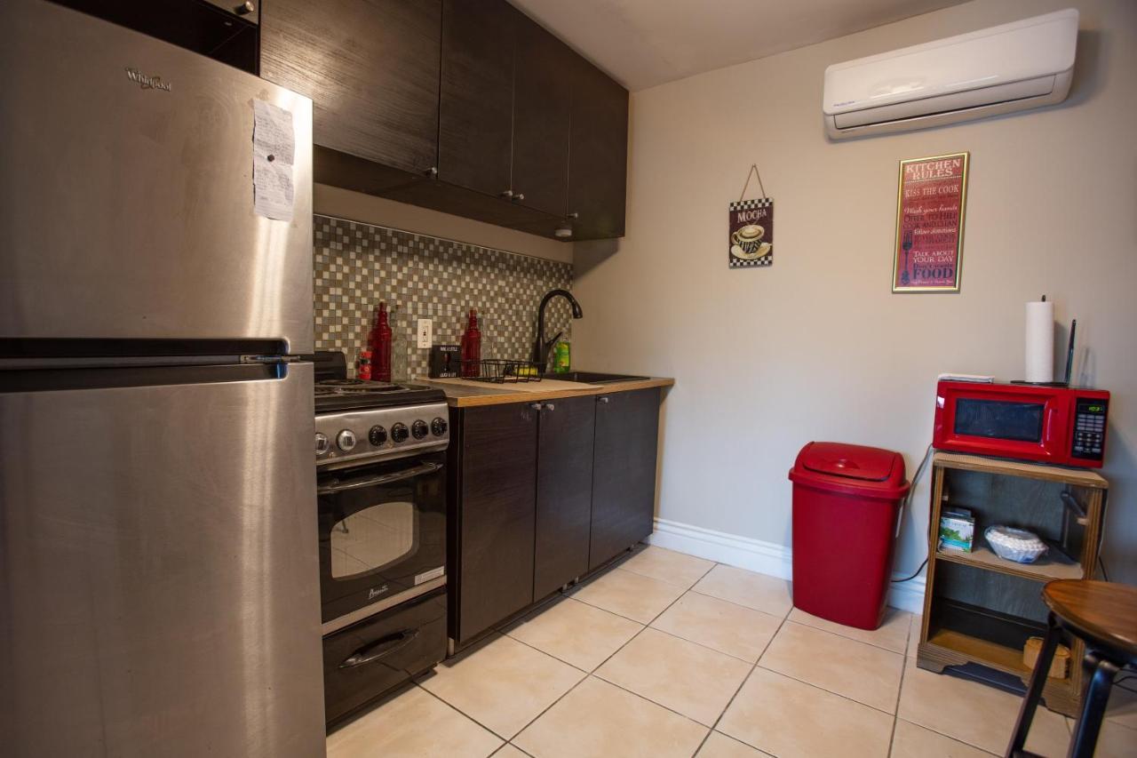 Appartamento Cozy Studio In The Downtown/Montrose Area Houston Esterno foto
