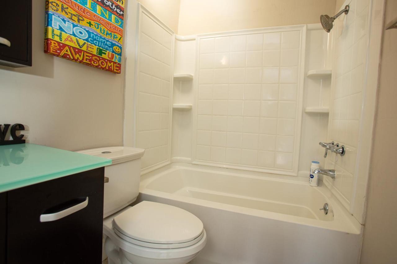 Appartamento Cozy Studio In The Downtown/Montrose Area Houston Esterno foto