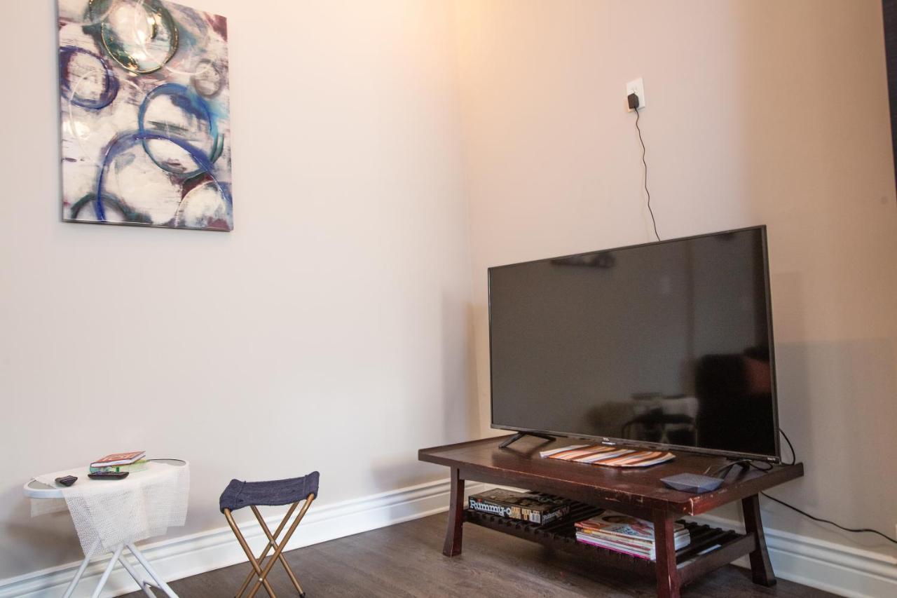 Appartamento Cozy Studio In The Downtown/Montrose Area Houston Esterno foto